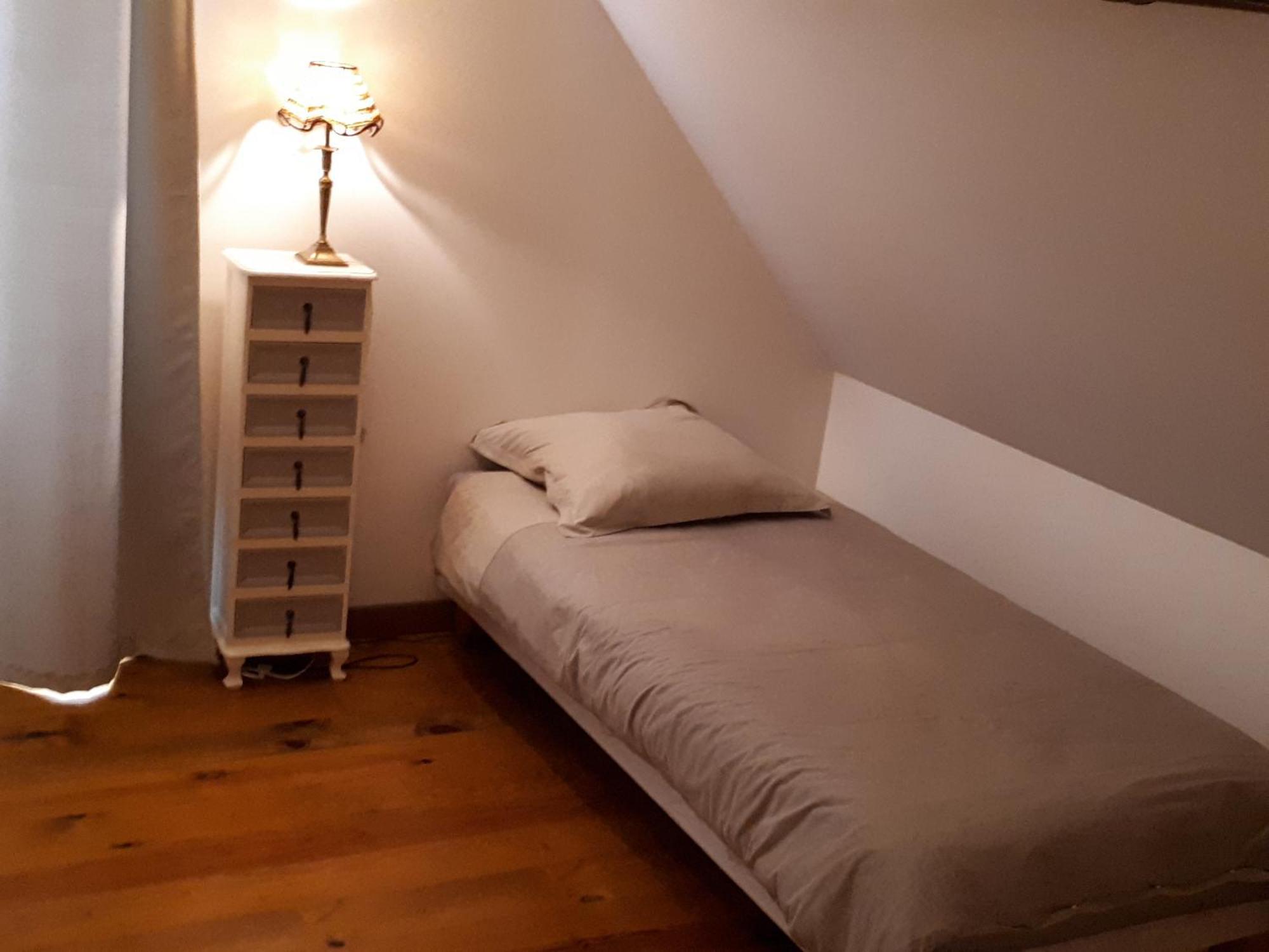 La Grange Des Blins Hotel Jouy  Bilik gambar
